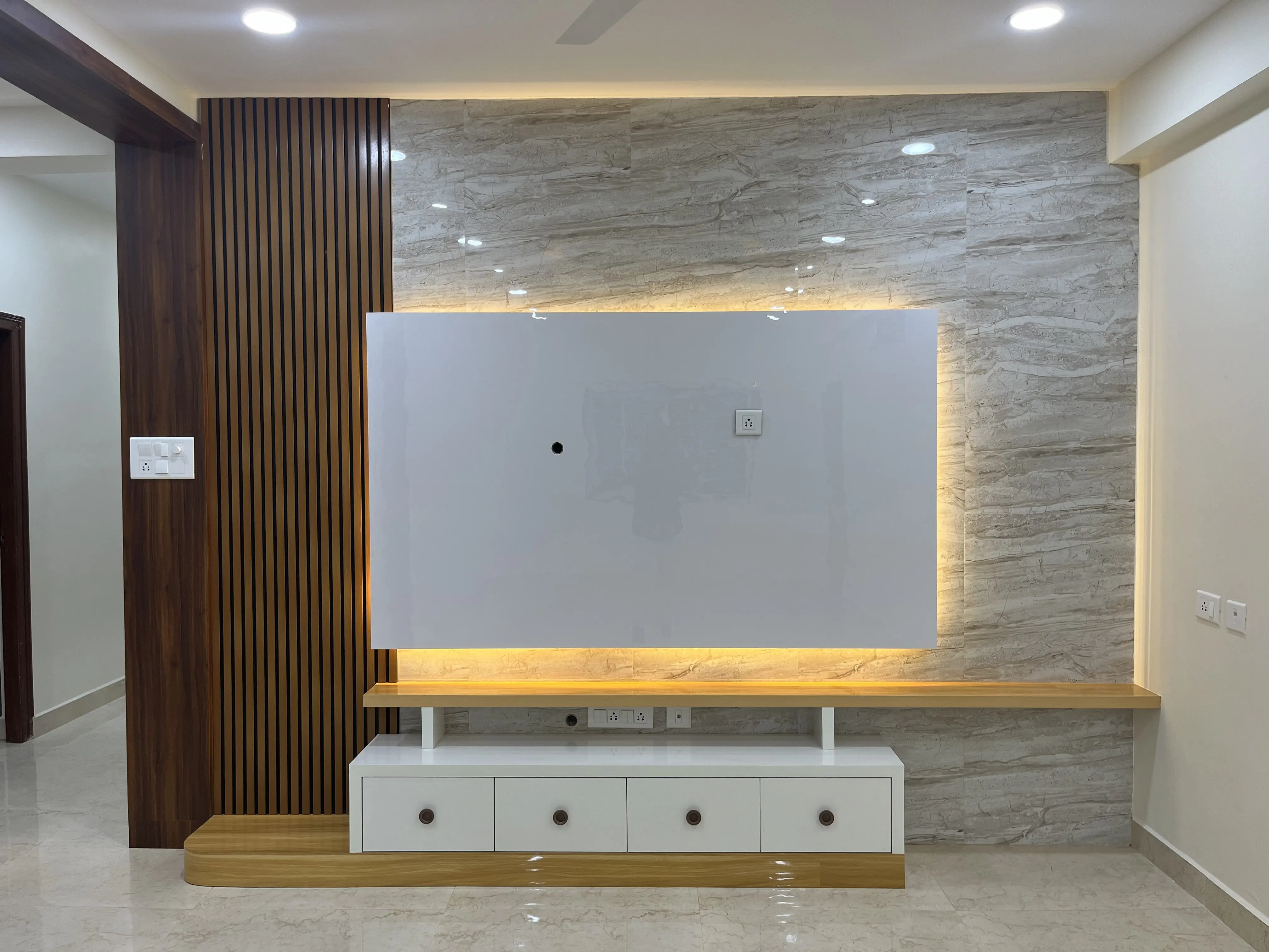 happyinterior.in