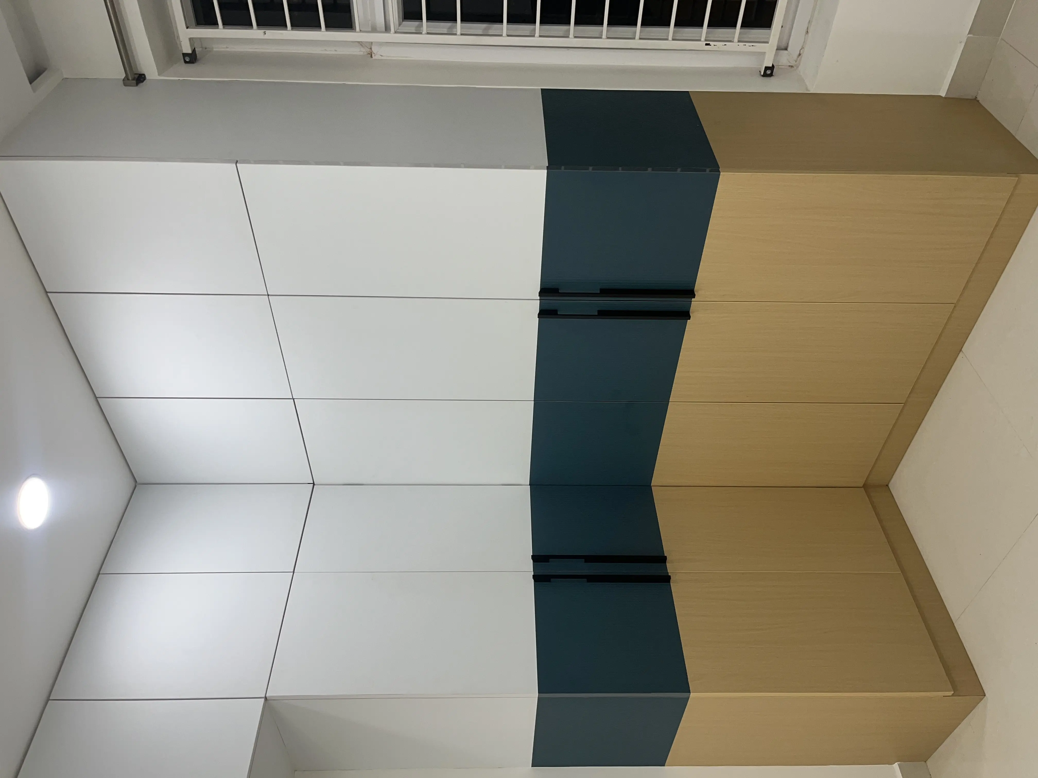 Guest room sliding design 
